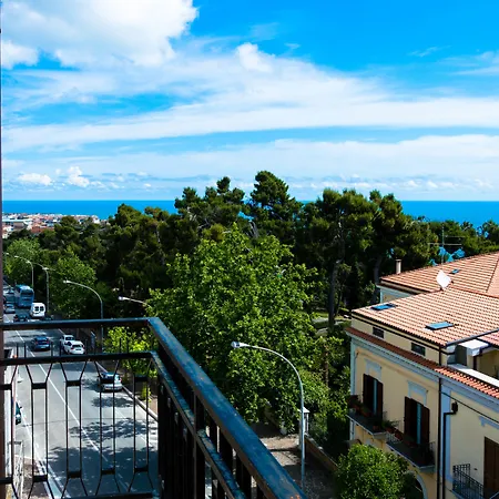 Dei Sette 3*