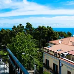 Dei Sette 3*