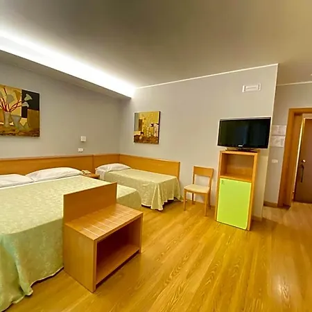 Dei Sette Hotel 3*
