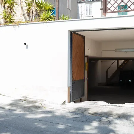 狄塞特酒店 酒店